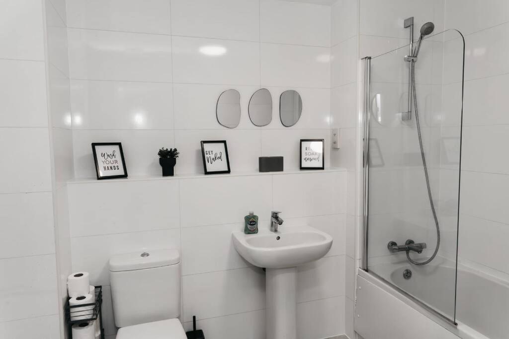 Stunning Modern Heart Of The City Apartment Sheffield Ngoại thất bức ảnh